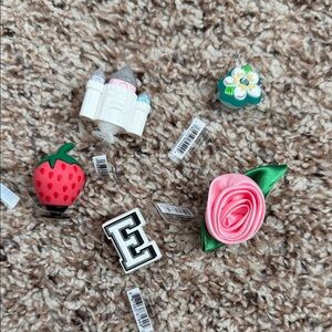 NWT CROC CHARM BUNDLE